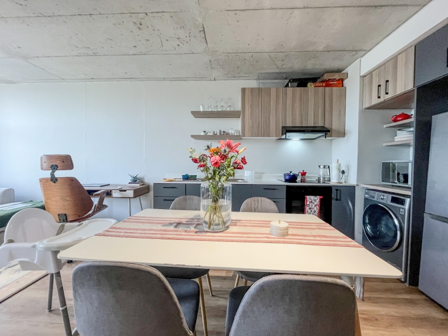 2 Bedroom Property for Sale in Pinelands Western Cape